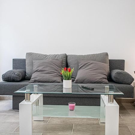 9 Min From City Center - Beautiful Studio Near U1 Reumannplatz Wina Bagian luar foto