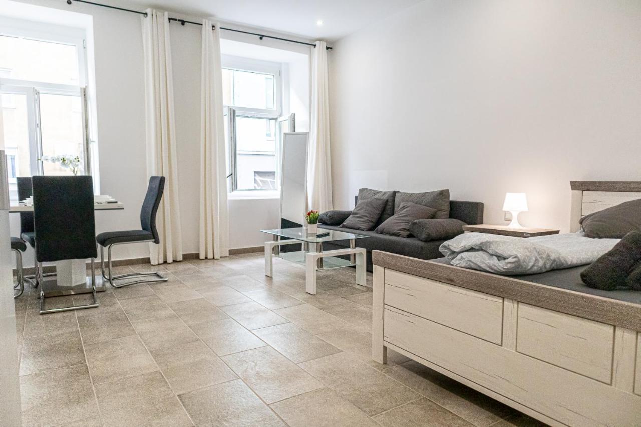 9 Min From City Center - Beautiful Studio Near U1 Reumannplatz Wina Bagian luar foto