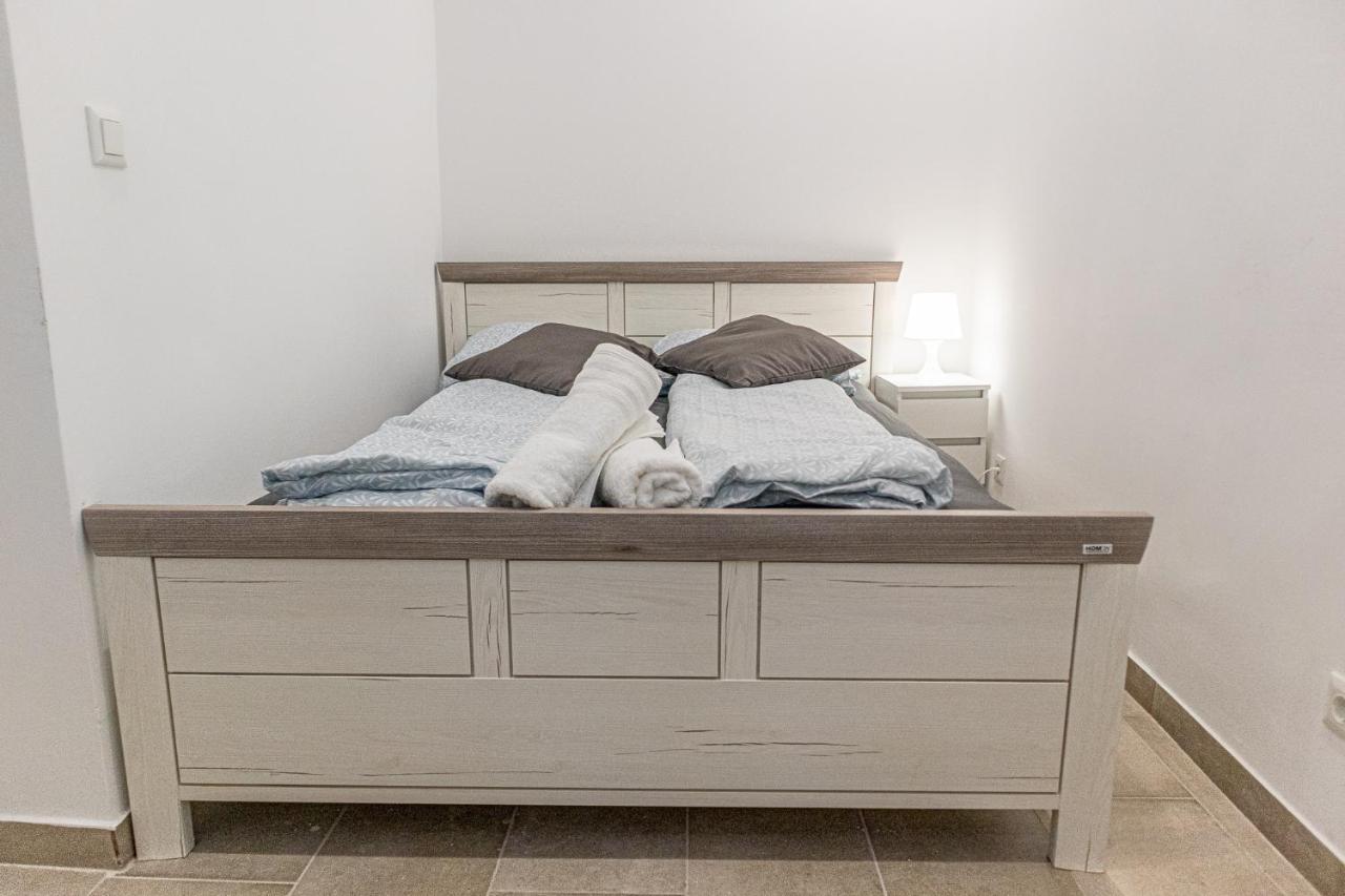 9 Min From City Center - Beautiful Studio Near U1 Reumannplatz Wina Bagian luar foto